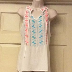 SUMMER TOP ..beautiful colors.. Size Medium
